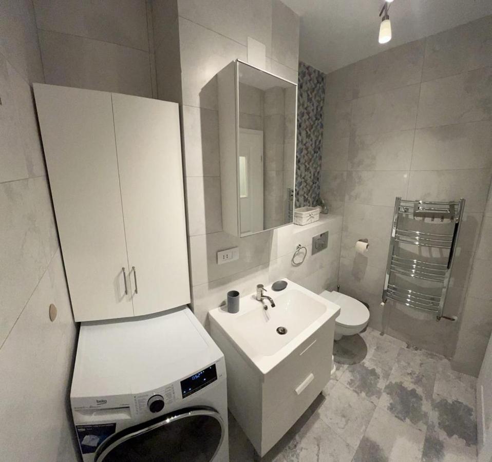 Meba Apartments Brasov Luaran gambar