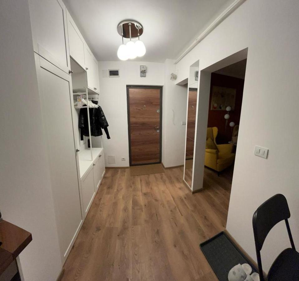 Meba Apartments Brasov Luaran gambar