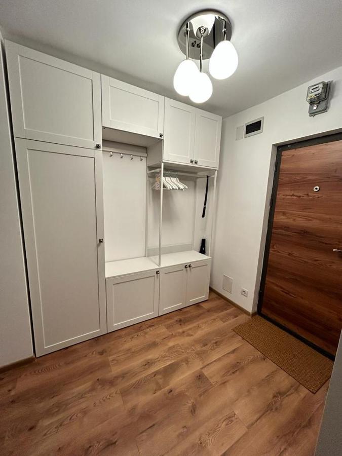 Meba Apartments Brasov Luaran gambar