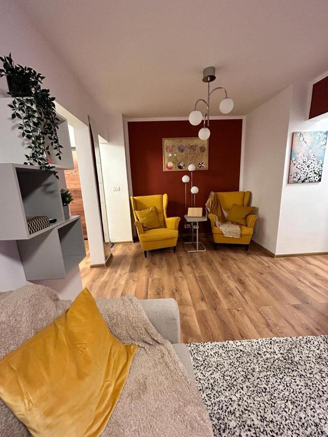Meba Apartments Brasov Luaran gambar