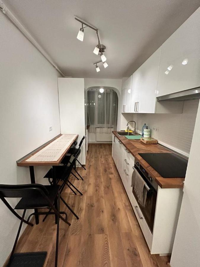Meba Apartments Brasov Luaran gambar